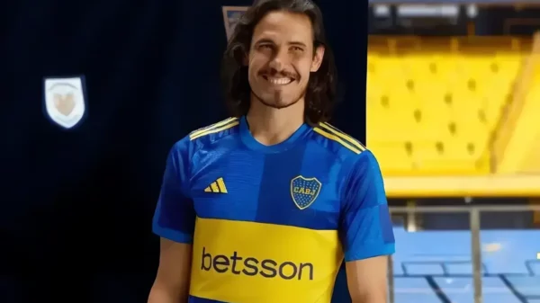 Qual é o salário de Cavani no Boca Juniors?