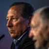 John Textor ficou indignado com arbitragem em virada sofrida pelo Botafogo