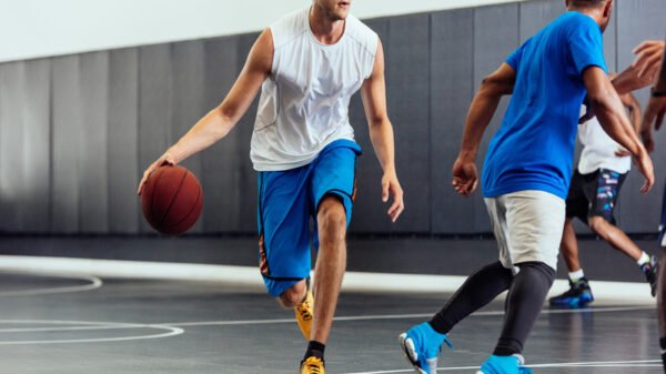 Guia Completo para Iniciantes: Estratégias e Mercados ao Apostar em Basquete