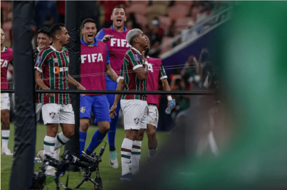 John Kennedy marcou seu primeiro gol no Mundial de Clubes (Foto: Lucas Merçon/Fluminense FC)