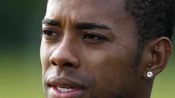 Qual é o tamanho da fortuna de Robinho?