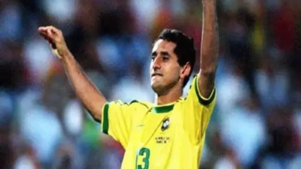 Zé Carlos morreu