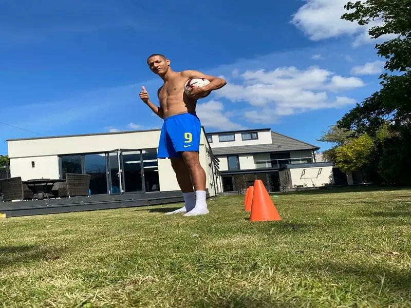 Onde o atleta mora
