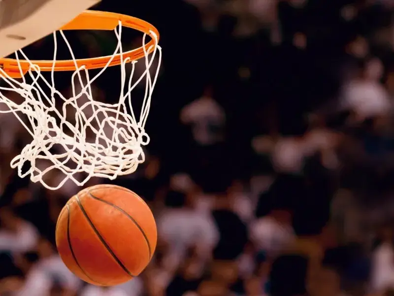Qual é o jogador de basquete mais rico do mundo