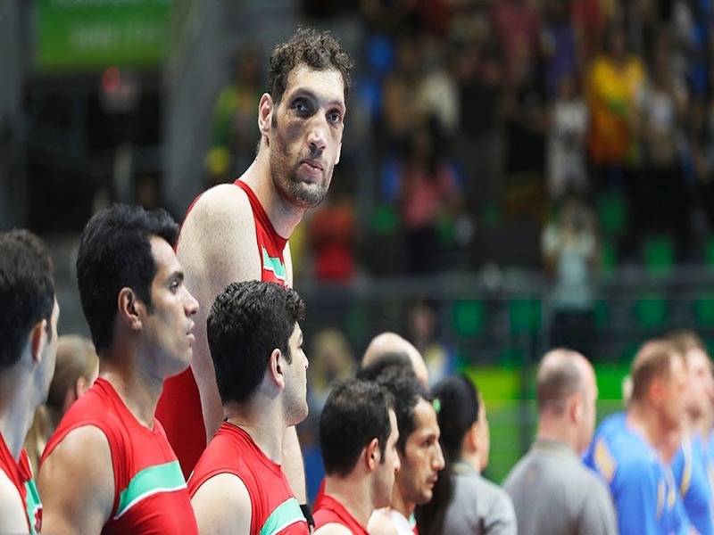 Qual jogador de vôlei mais alto do mundo