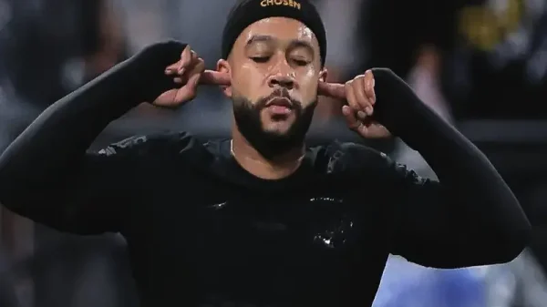 Quanto ganha o Memphis Depay no Corinthians